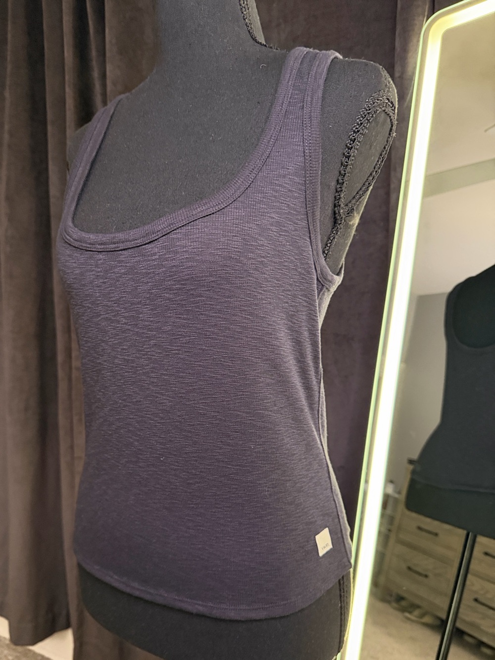 Vuori Scoop Neck Tank